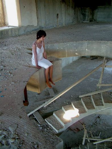 הילה לייזר בז'ה, ללא כותרת, 2010, צילום, 60X80 ס''מ הילה לייזר בז'ה, ללא כותרת, 2010, צילום, 60X80 ס''מ
