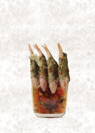 רוני רייזינגר, קפיצת ראש, 2010, קולאז' ועיבוד ממוחשב רוני רייזינגר, קפיצת ראש, 2010, קולאז' ועיבוד ממוחשב