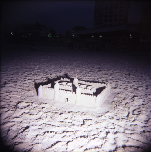 לי אורפז, Castle, 2006, הדפסת למדה לי אורפז, Castle, 2006, הדפסת למדה
