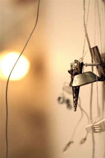 קרן גולן, מסלילים, 2006, טכניקה מעורבת קרן גולן, מסלילים, 2006, טכניקה מעורבת
