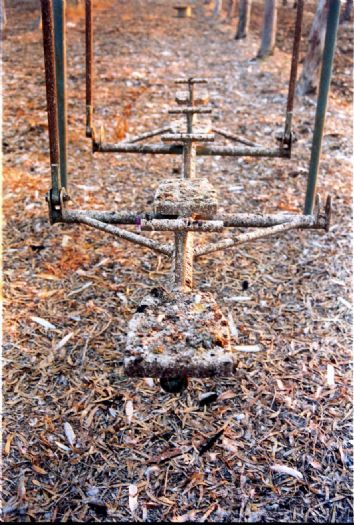 נועם הולדנגרבר, מגלשה, 2005 נועם הולדנגרבר, מגלשה, 2005