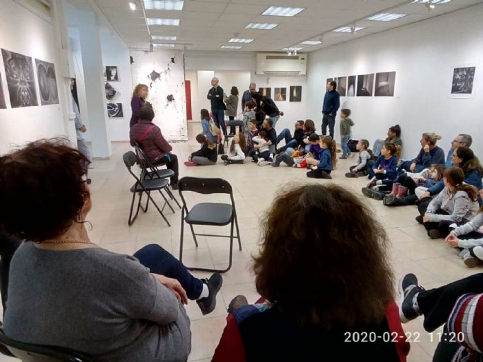 פעילות מוזיקה ותיאטרון לילדים: דורי קליין פעילות מוזיקה ותיאטרון לילדים: דורי קליין